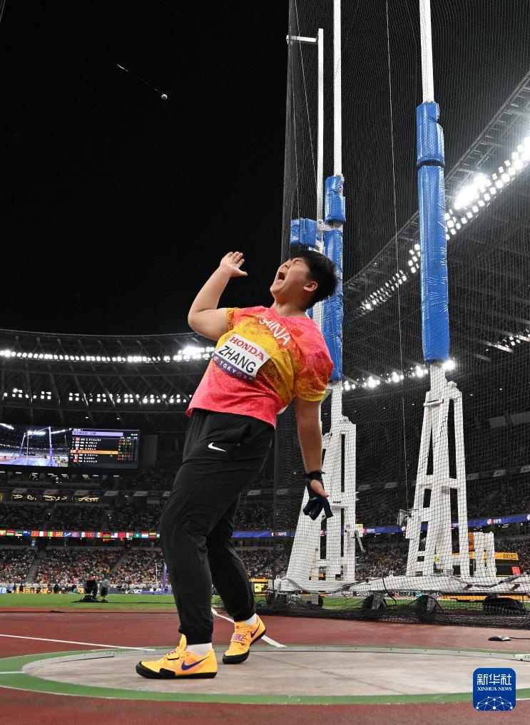 entit, 链球决赛中, 中国选手赵